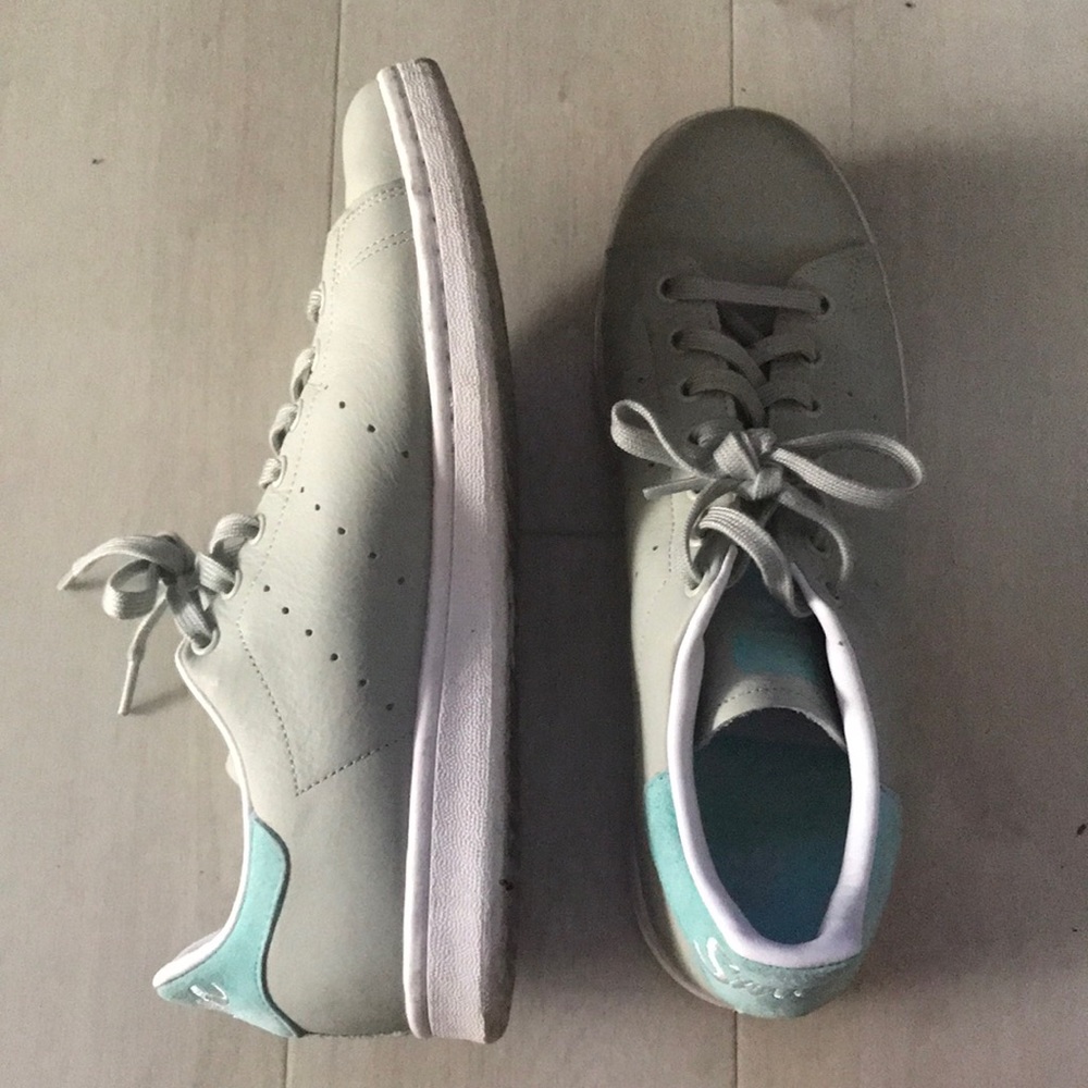 Mint sage green Adidas Stan Smith sz 10.5